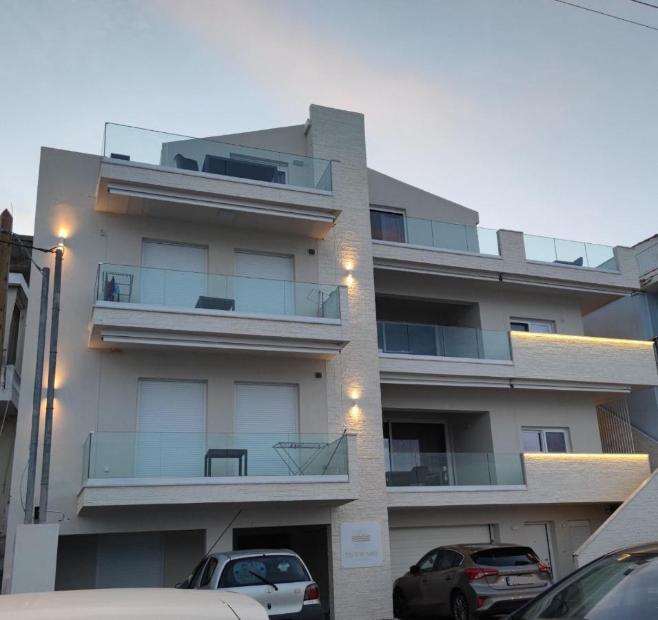 By The Sea - Paleros Villa Exterior photo
